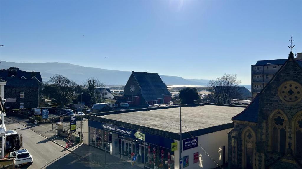 Luxury 4 Bedroom Seaside Apartment - Glan Y Werydd House Barmouth Eksteriør bilde