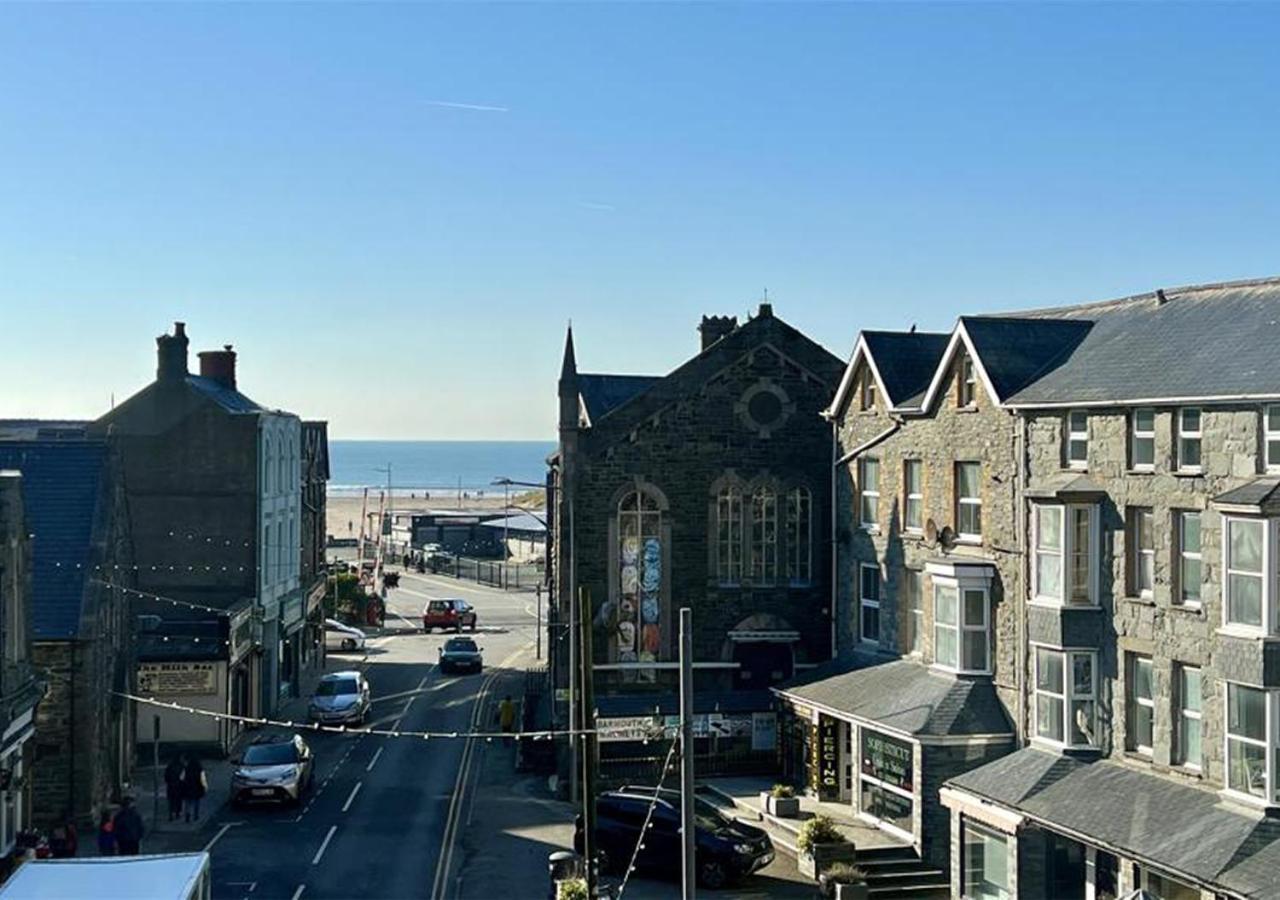 Luxury 4 Bedroom Seaside Apartment - Glan Y Werydd House Barmouth Eksteriør bilde